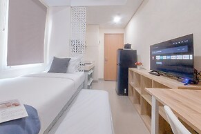 Good Place And Cozy Studio Apartment B Residence