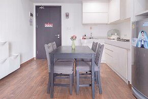 Cozy Living 2Br Apartment At Casa De Parco