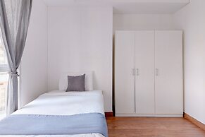 Cozy Living 2Br Apartment At Casa De Parco