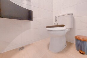 Cozy Living Studio At Sky House Bsd Apartment