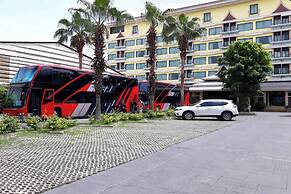 Ruean Phae Royal Park Hotel