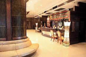Ruean Phae Royal Park Hotel