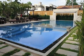 Ruean Phae Royal Park Hotel