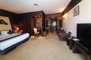 Ruean Phae Royal Park Hotel