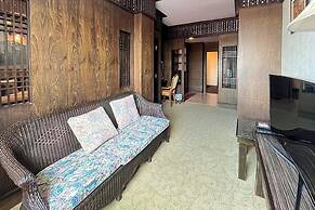 Ruean Phae Royal Park Hotel