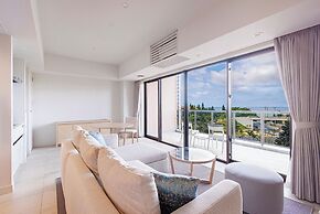 Hotel Shigira Mirage Beach Front