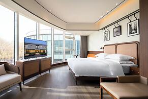 A Memory Hotel