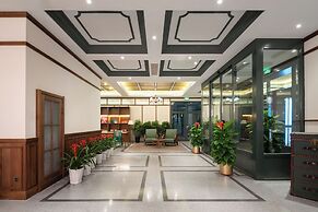 A Memory Hotel