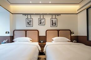 A Memory Hotel