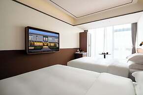 A Memory Hotel
