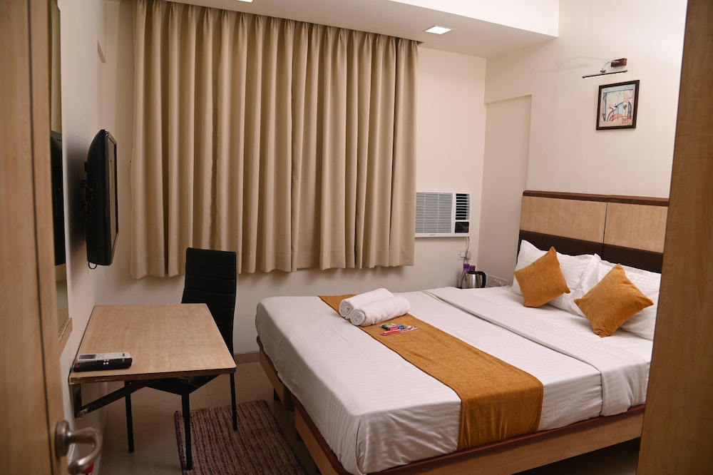 Aviva Hospitality