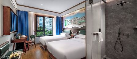 Nostalgia S Hotel(Kunming Dongfeng Square)