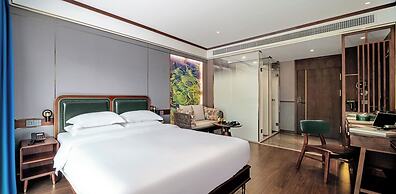 Nostalgia S Hotel(Kunming Dongfeng Square)