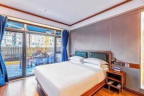 Nostalgia S Hotel(Kunming Dongfeng Square)
