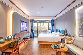 Nostalgia S Hotel(Kunming Dongfeng Square)