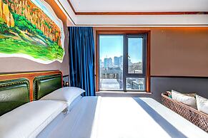 Nostalgia S Hotel(Kunming Dongfeng Square)