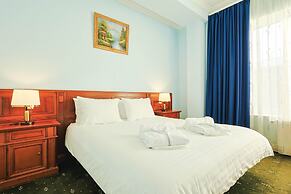 Lalaner Hotel