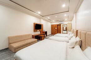 Hotel Anand