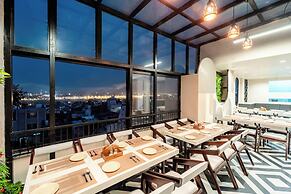 Hotel Anand