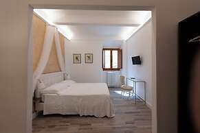 LC41 Suites