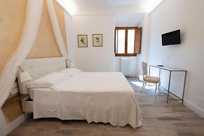 LC41 Suites