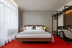 LEV Lifestyle Hotel - Maestro