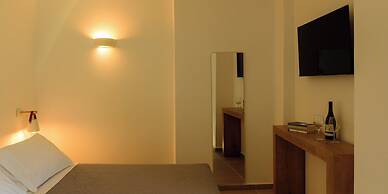 Elia Pyrgos Suites