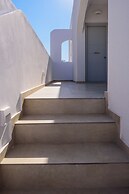 Elia Pyrgos Suites