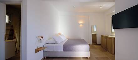 Elia Pyrgos Suites