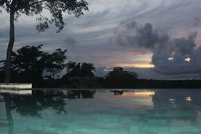 Kubuhill Sunset Bungalow