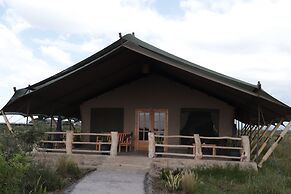 Maisha Sweetwaters Camp