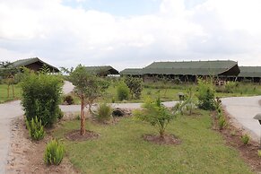 Maisha Sweetwaters Camp
