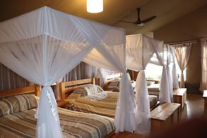 Maisha Sweetwaters Camp