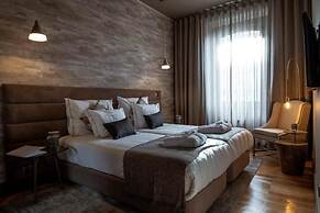 34 Guest House