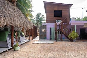 Mapache Hostel