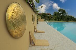 Luce Boutique Hotel