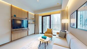 Downtown - Address Residences Opera T1 1603