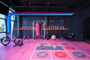 Moxy Ningbo Old Bund
