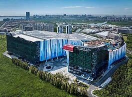 Crowne Plaza Shanghai Snow World by IHG