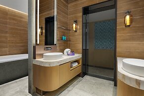 Crowne Plaza Shanghai Snow World by IHG