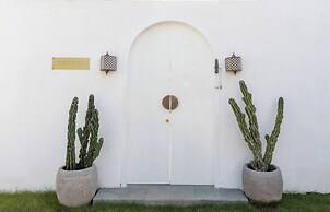 Luxurious Mediterranean Villa In Canggu Oasis