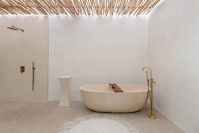 Luxurious Mediterranean Villa In Canggu Oasis