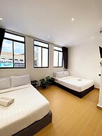 The 6N by Sky Hive