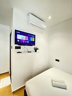 The 6N by Sky Hive