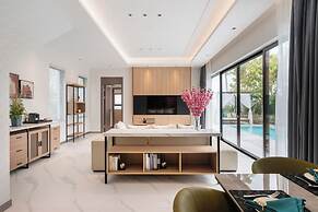 Argo Pattaya Resort and Villas