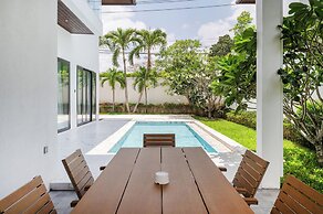 Argo Pattaya Resort and Villas