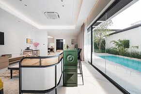 Argo Pattaya Resort and Villas