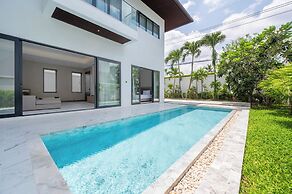 Argo Pattaya Resort and Villas