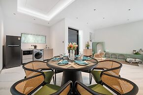Argo Pattaya Resort and Villas
