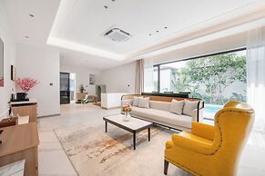Argo Pattaya Resort and Villas